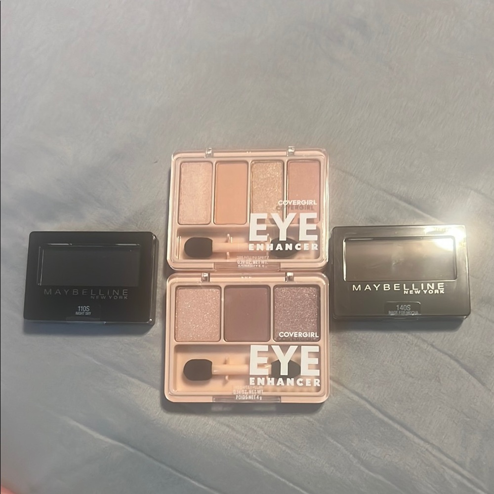 COVERGIRL Pink and Brown Eyeshadow Palette